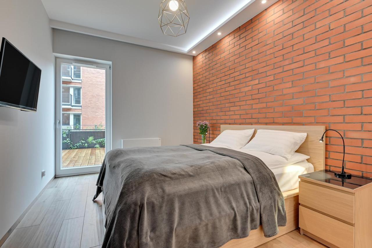 Central Apartment - Free Private Parking Gdansk Ngoại thất bức ảnh