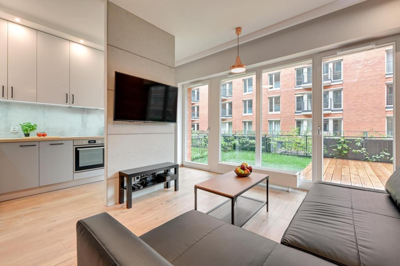 Central Apartment - Free Private Parking Gdansk Ngoại thất bức ảnh