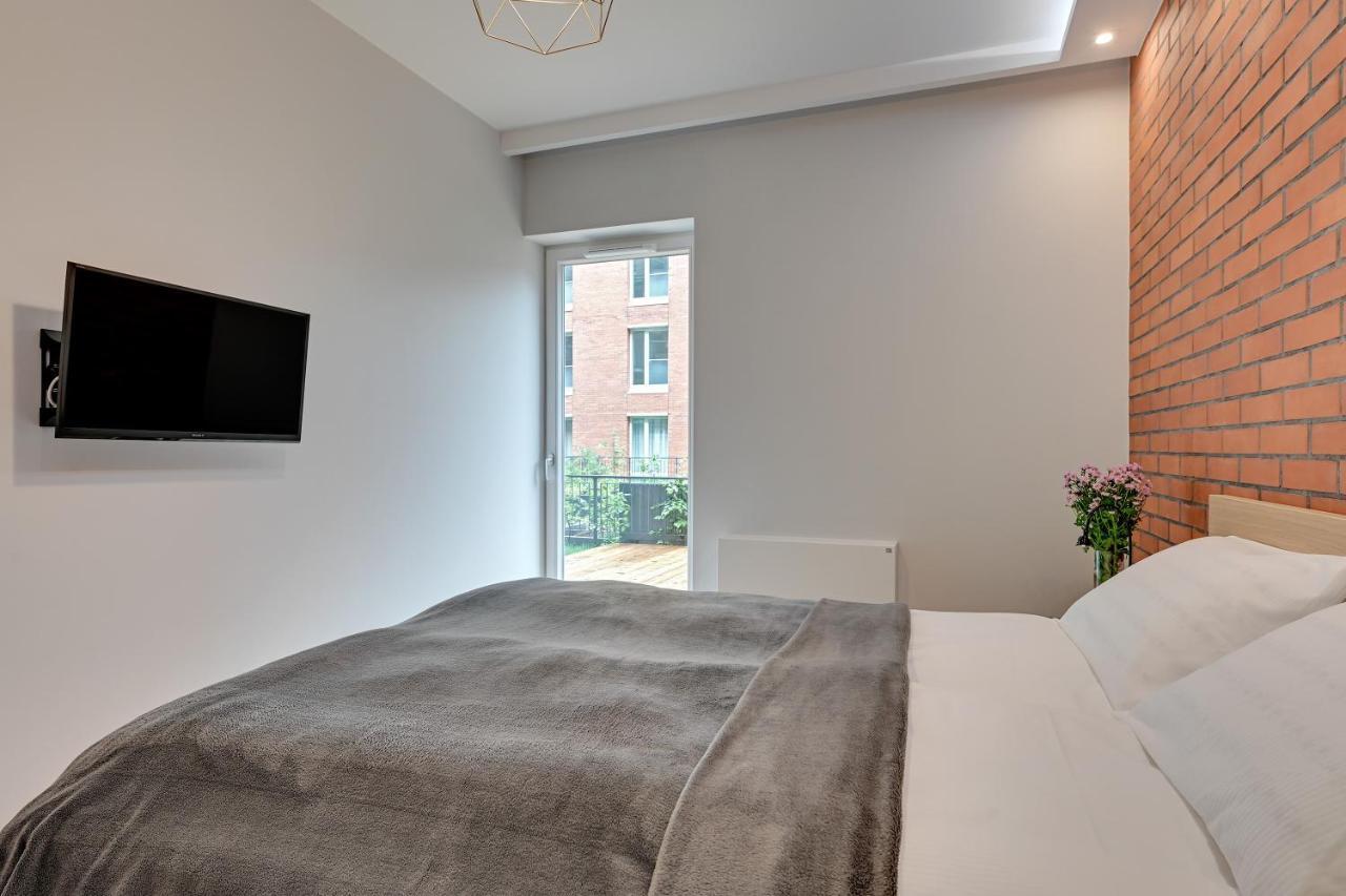 Central Apartment - Free Private Parking Gdansk Ngoại thất bức ảnh